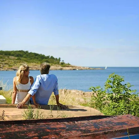 2 Person In Holiday home *